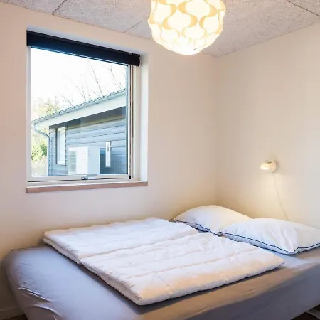 Henne Xvii Holiday home *