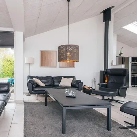 Сasa de vacaciones Luxurious Retreat In Henne Strand-by Traum Henne Strand