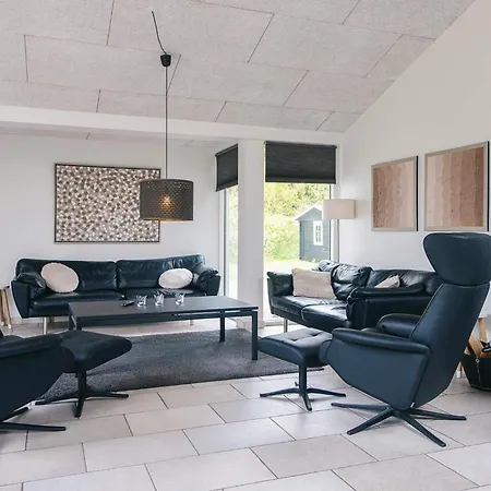 Luxurious Retreat In Henne Strand-by Traum *
