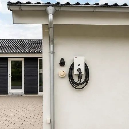 Luxurious Retreat In Henne Strand-by Traum Hébergement de vacances *